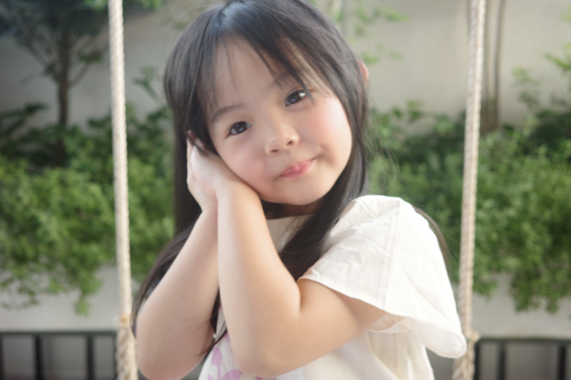 Suchin càng lớn càng xinh xắn, đáng yêu 