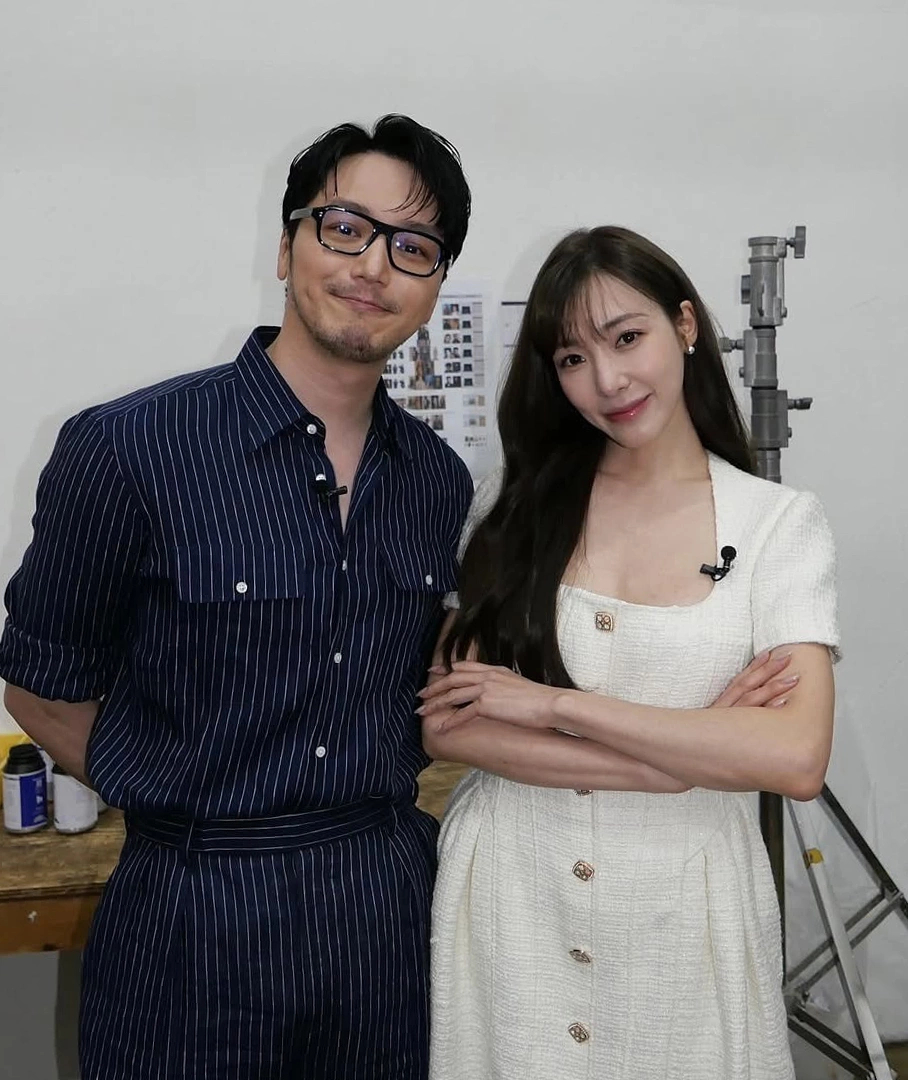 Seohyun đã khóc lóc van xin Tiffany đừng cưới Byun Yo Han. Ảnh: Naver