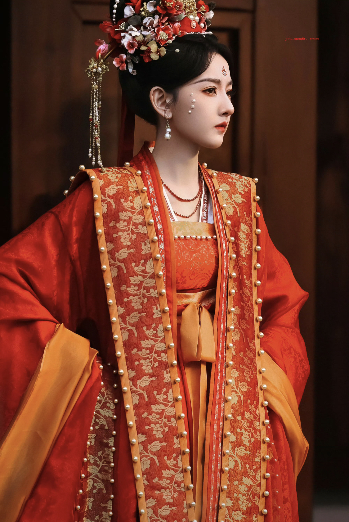 Ngắm nhan sắc này mới hiểu “kinh tài tuyệt diễm” là gì: Visual vạn năm có một, đẹp đến nghẹt thở