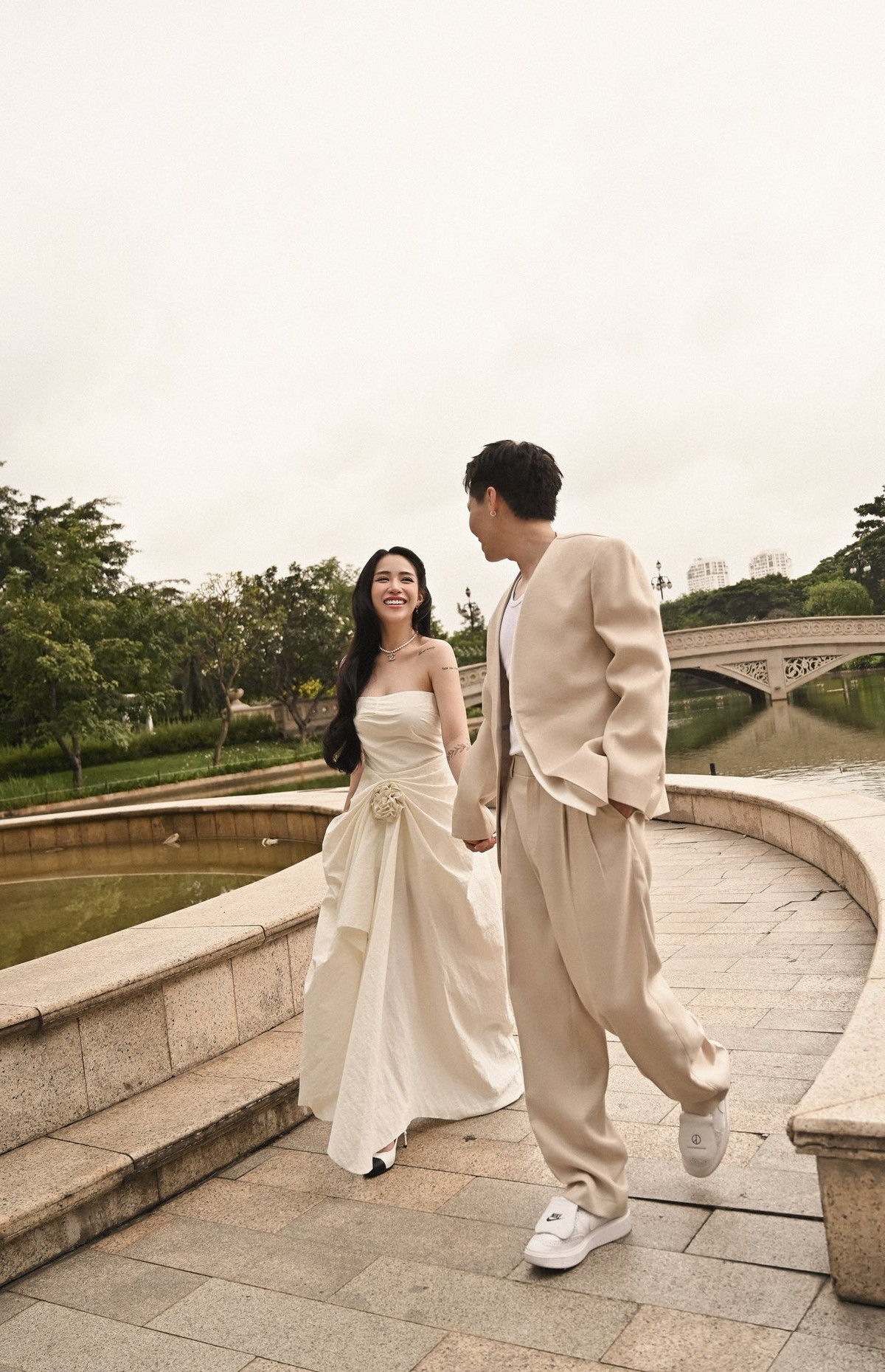 Con gái đại gia Minh Nhựa: 20 tuổi 