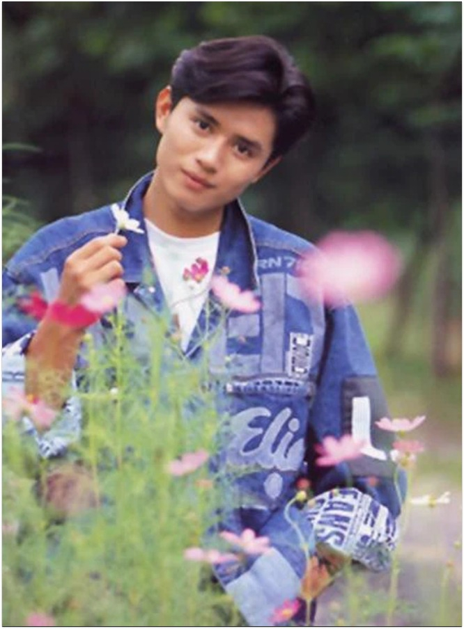 Anh là nam thần hot nhất nhì showbiz thập niên 1990. Ảnh: Pinterest