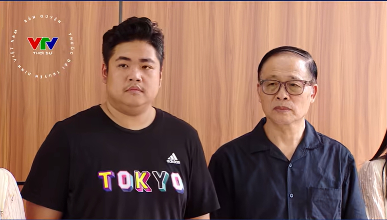 Bị cáo Vũ Minh Tú (bên trái) và Vũ Minh Châu (Ảnh: VTV)