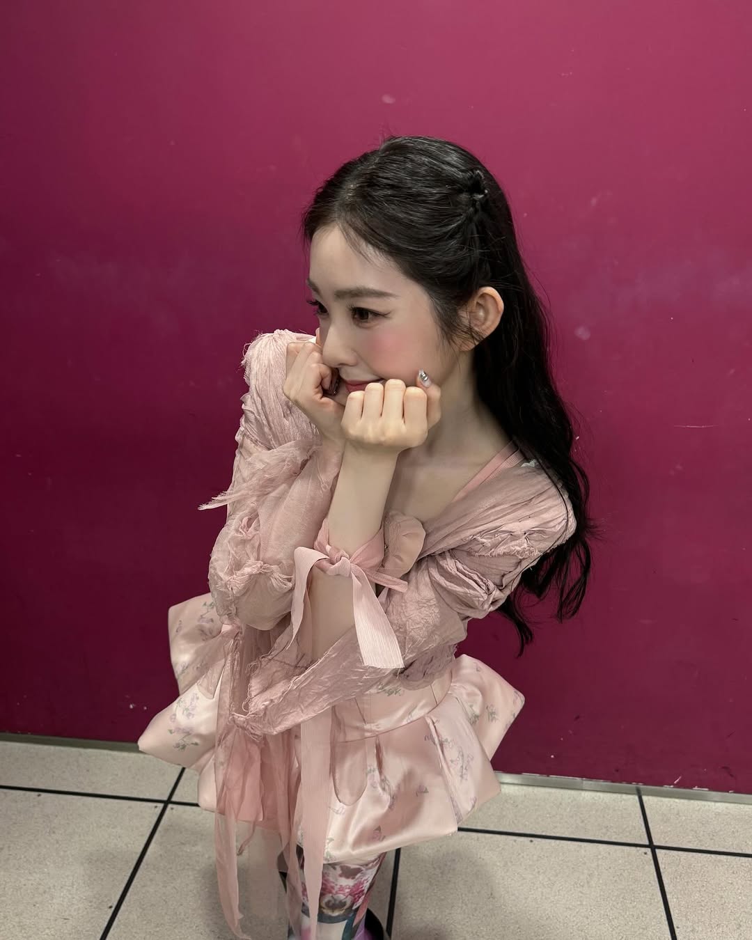 Ngoại lệ showbiz: Mỹ nhân 