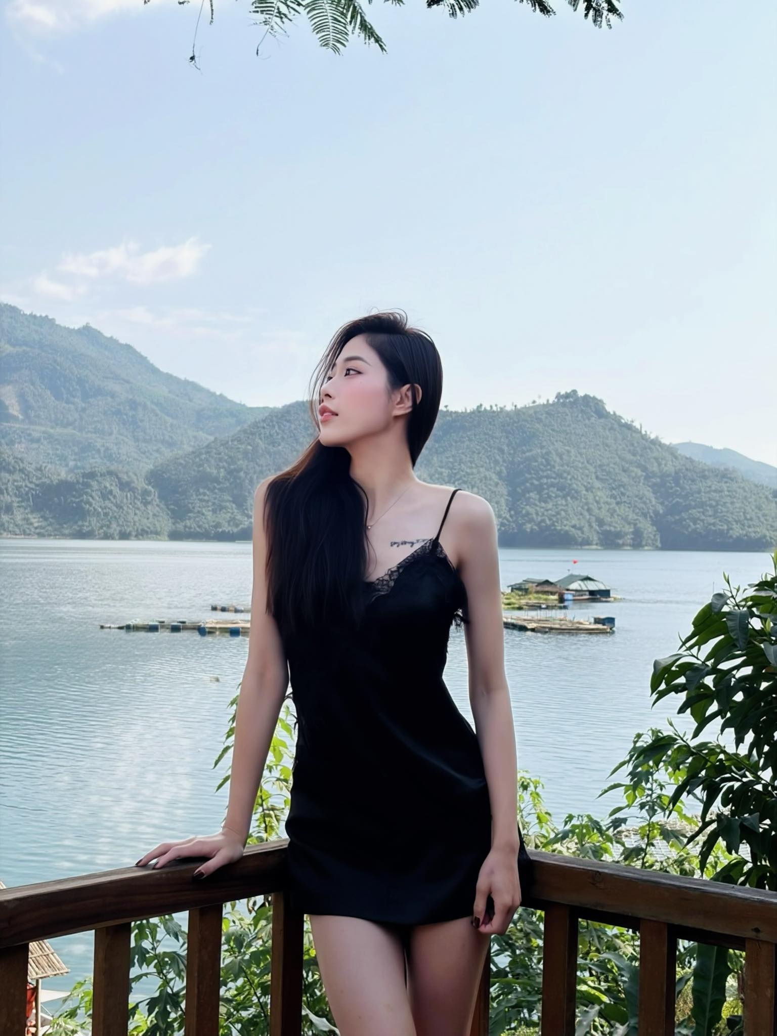 VĐV bóng chuyền xinh nhất Việt Nam, cả cõi mạng si mê vì visual và style quá cuốn