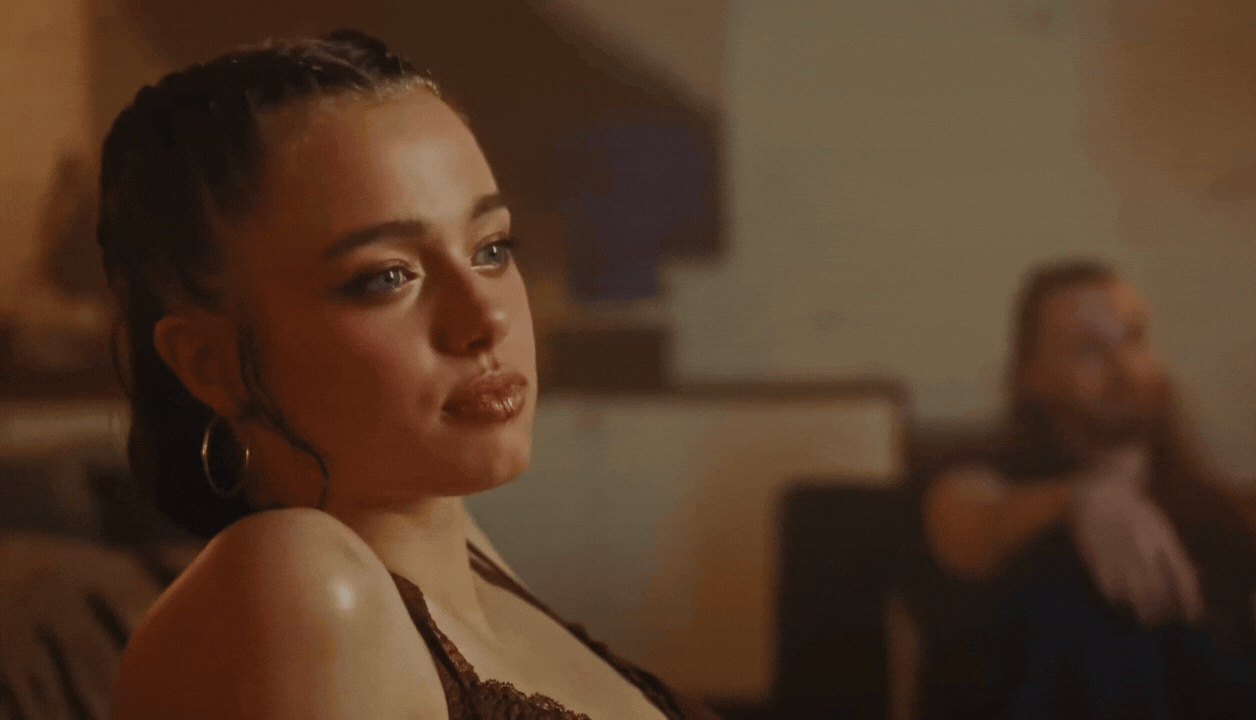 Phân cảnh Shilol xuất hiện trong teaser MV của Dayoung nhận về sự quan tâm lớn