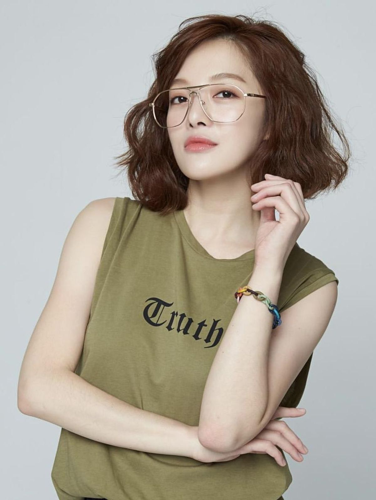 Hwang Bora có ngoại hình xinh đẹp, cá tính, góp mặt trong nhiều bộ phim nổi tiếng. Ảnh: Xports News