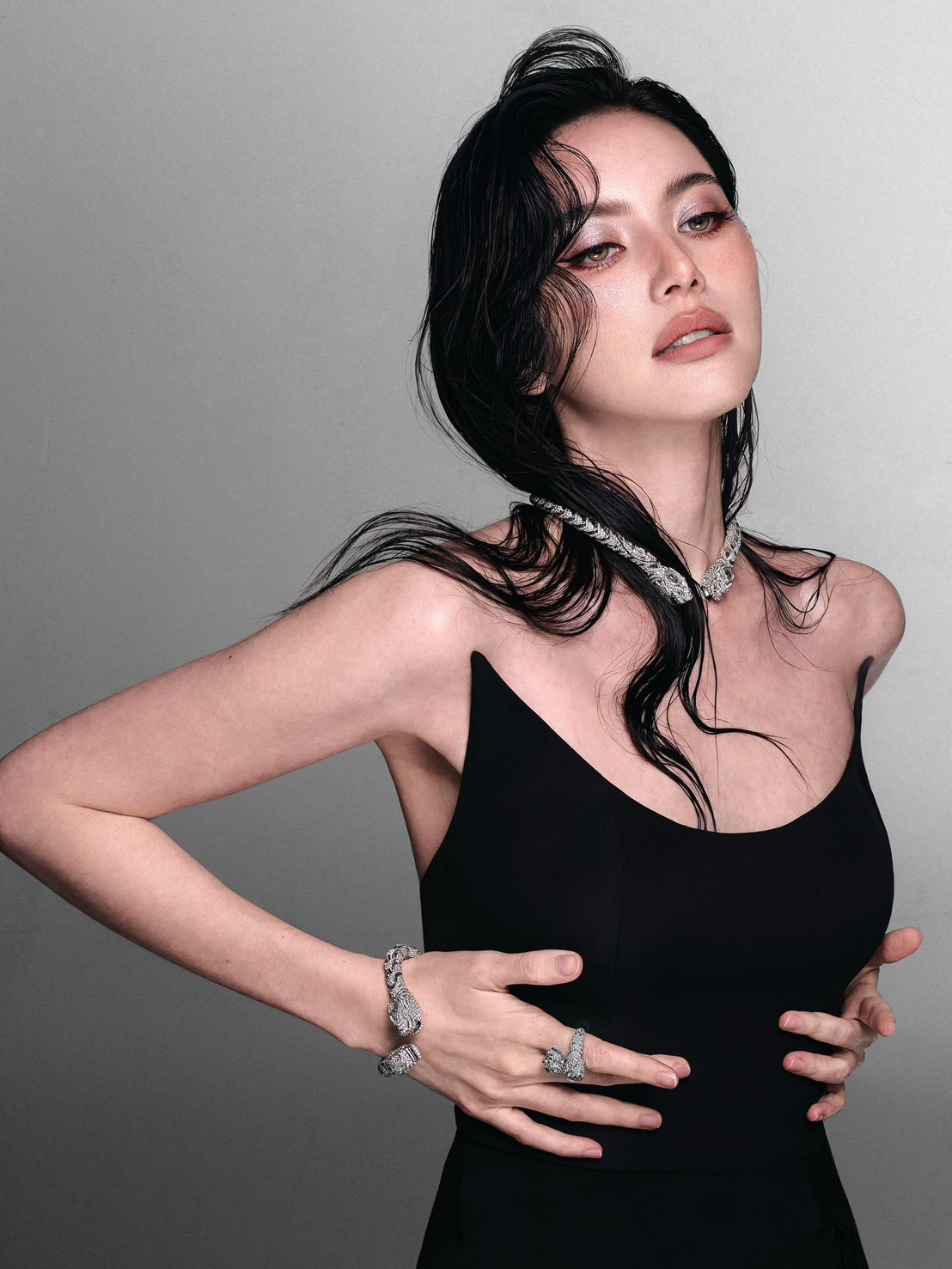 Mai Davika vốn rất gợi cảm