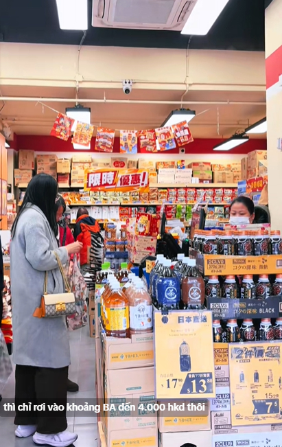 Tại Hồng Kông (Trung Quốc), việc thuê người giúp việc đòi hỏi khá nhiều yêu cầu. Người làm chủ yếu không phải người bản địa mà đến từ các quốc gia như Philippines, Indonesia, Thái Lan,...(Nguồn: @midienbui)