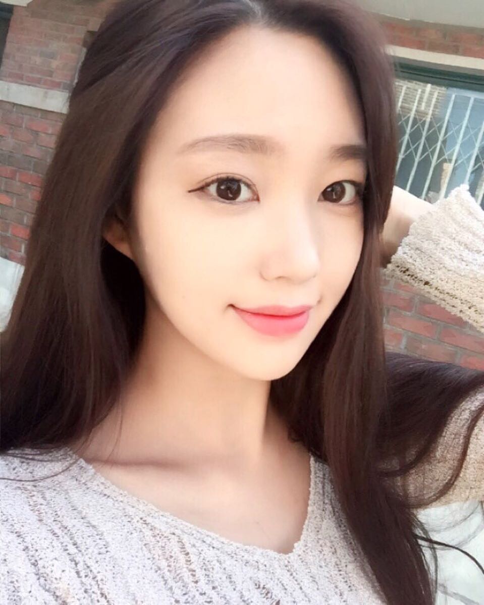 Nữ tiếp viên hàng không đẹp như