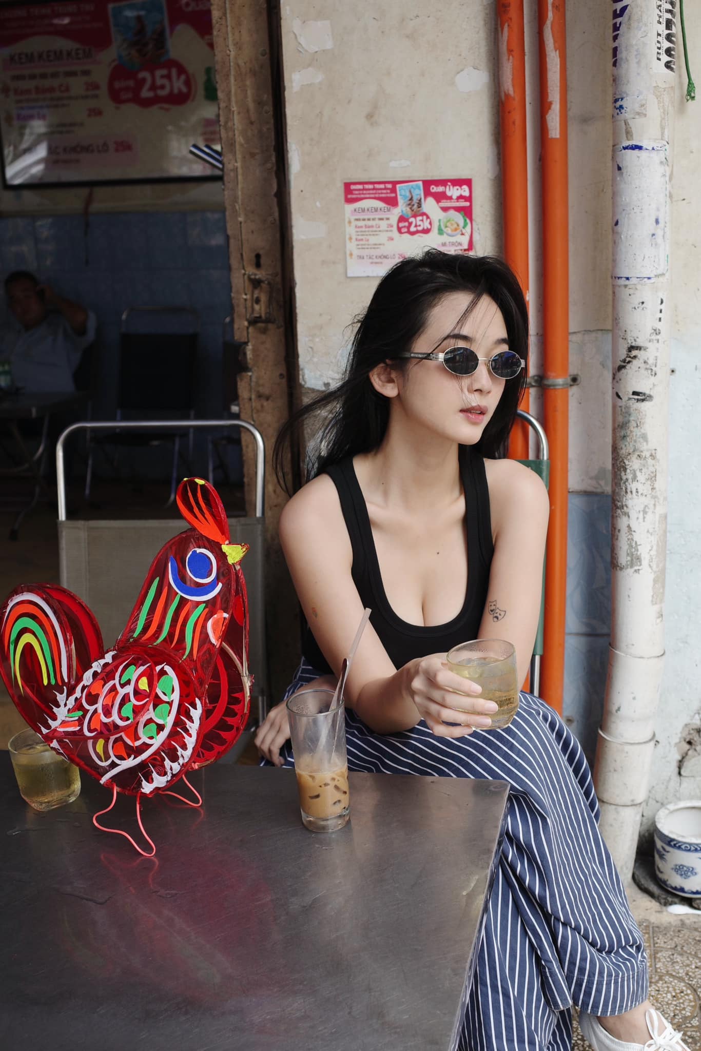 Một nàng thơ chạm mốc 60kg