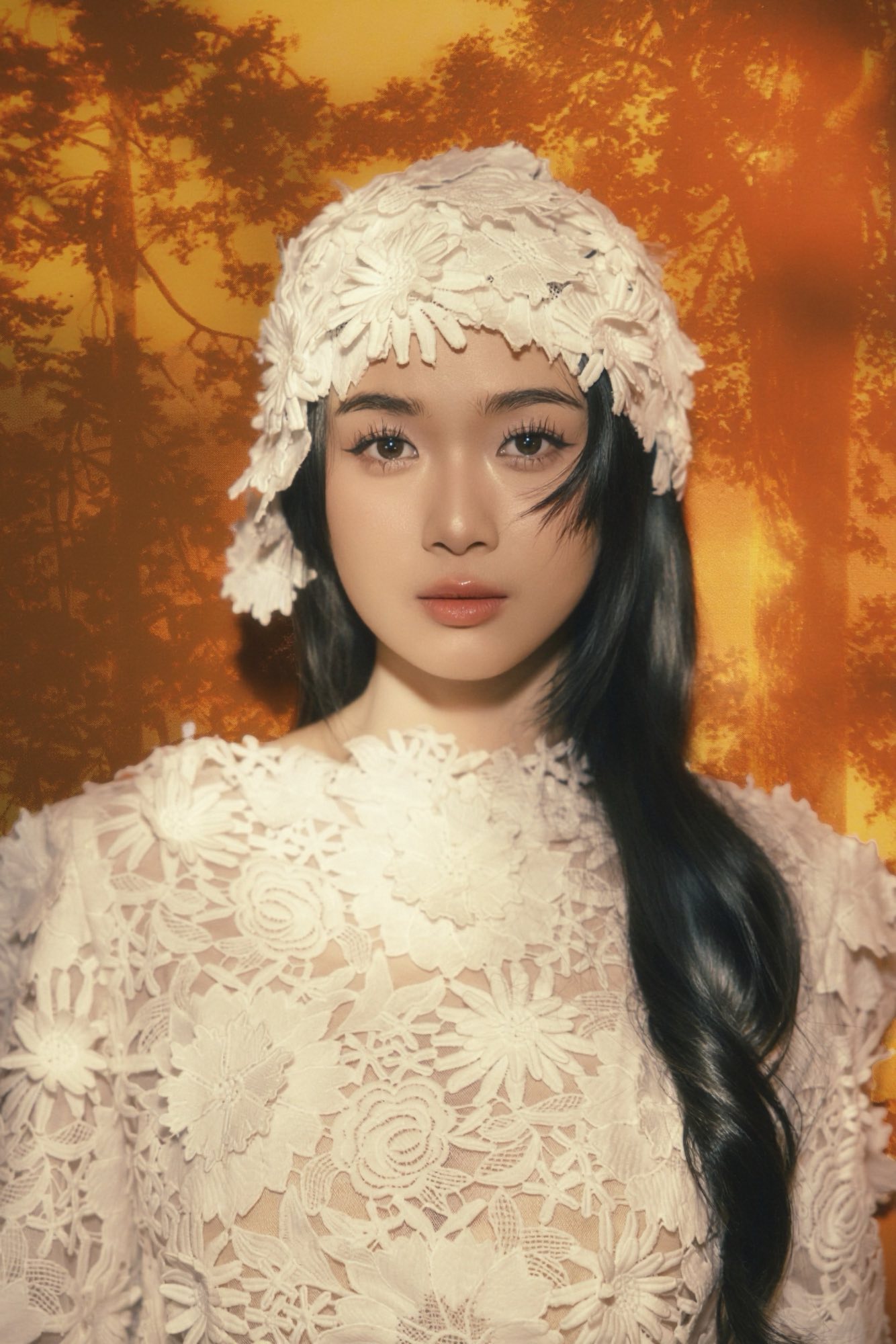 Một nàng thơ chạm mốc 60kg