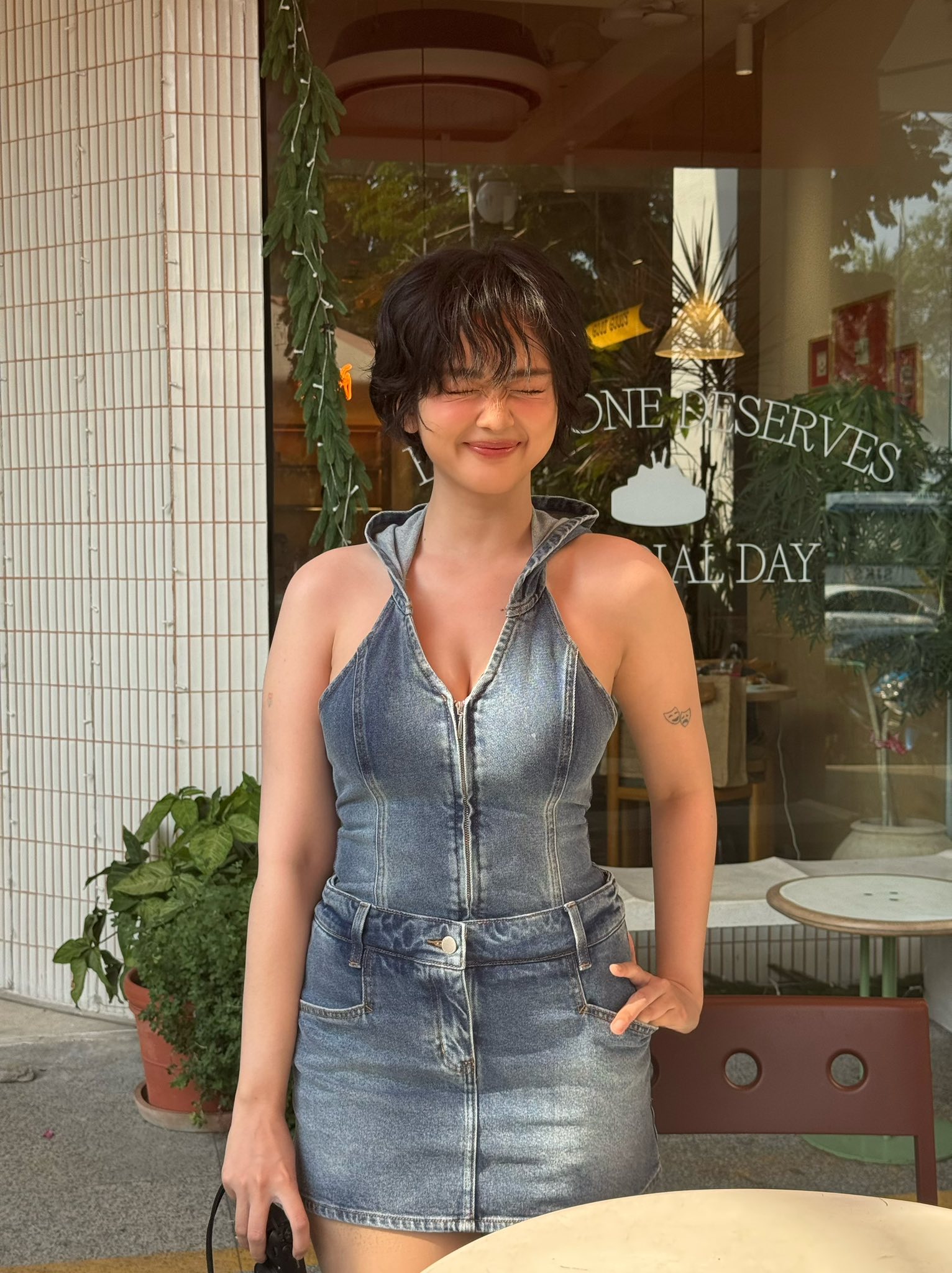 Ngọc Xuân yêu thích vẻ ngoài mới này của mình.