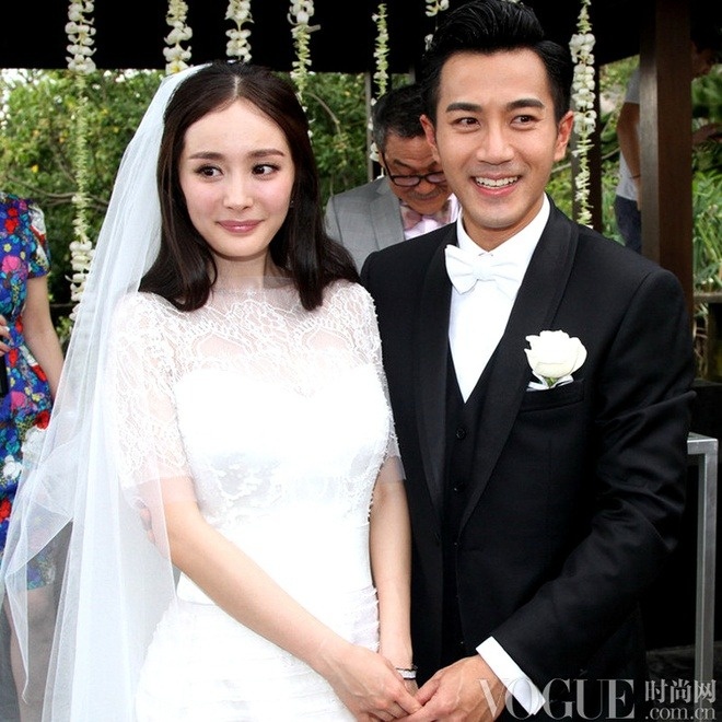 Chuyện tình của Lưu Khải Uy - Dương Mịch từng được truyền thông ca ngợi đẹp như bộ phim ngôn tình. Tuy nhiên, từ khi về chung 1 nhà, họ liên tục gặp trục trặc tình cảm. Ảnh: Ifeng.