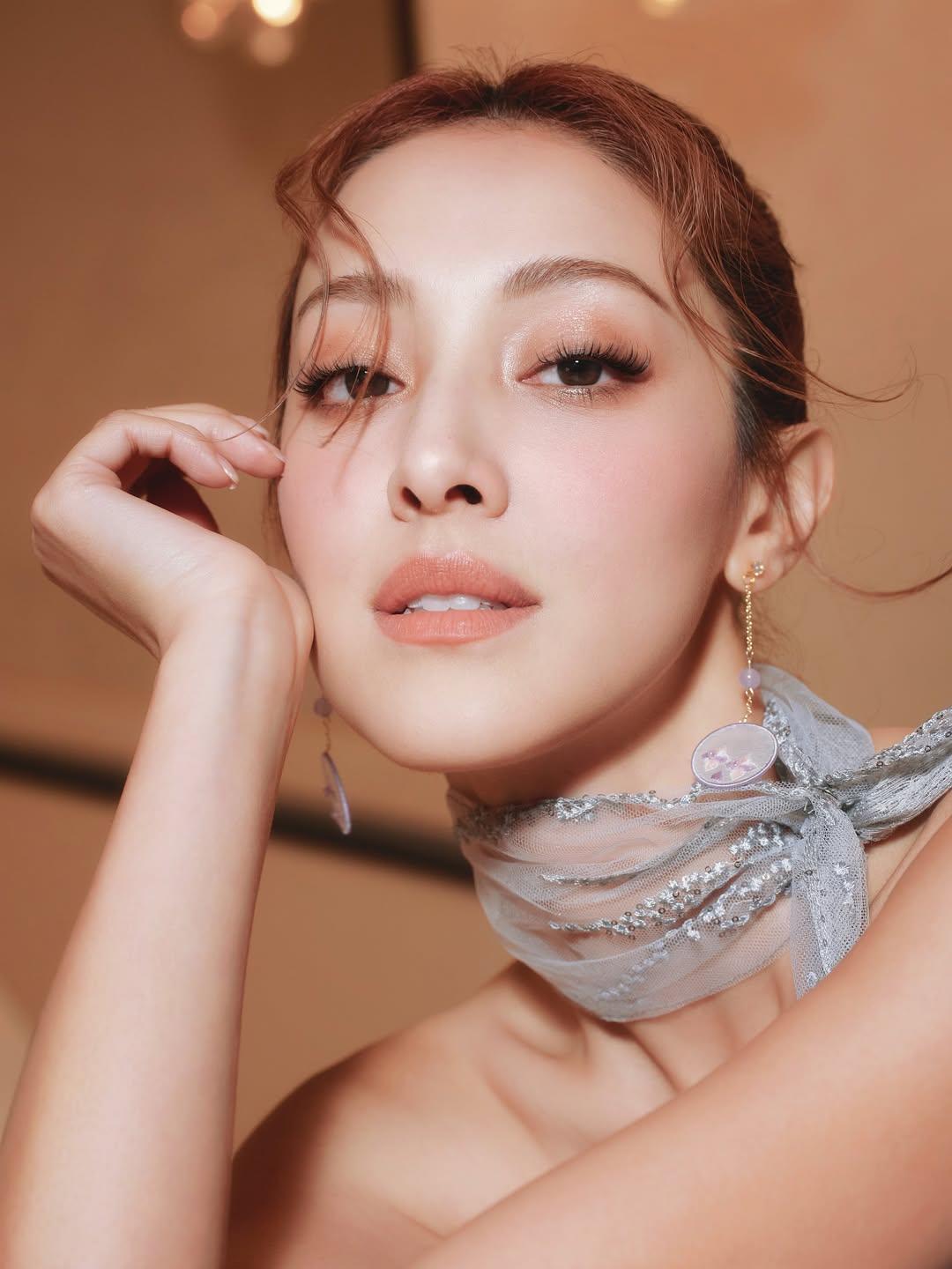 Nàng hậu sớm bỏ diễn xuất vì bị chê bai thậm tệ. Ảnh: Sina. 