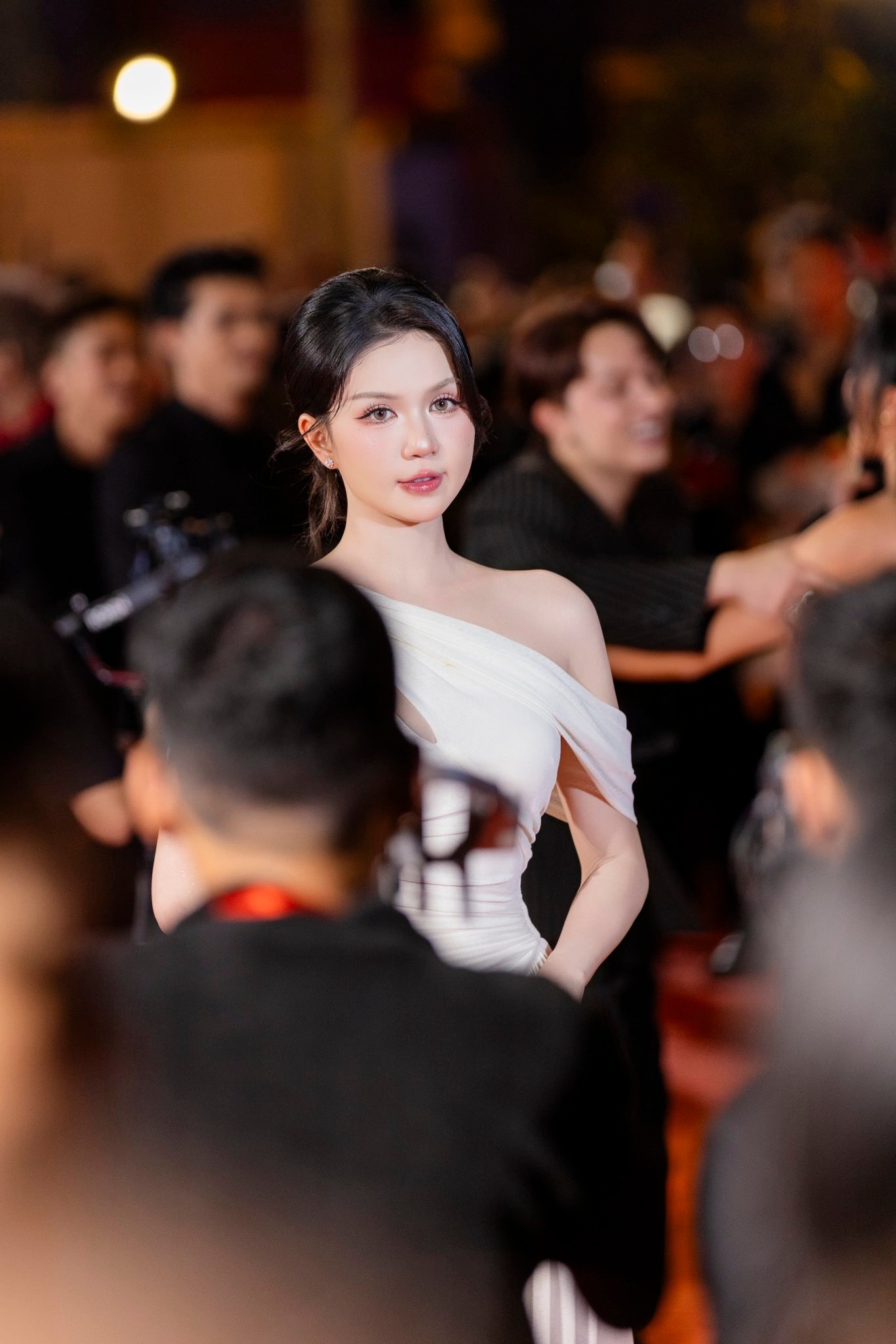 Ngọc Trinh đang thể hiện sự nghiêm túc với phim ảnh