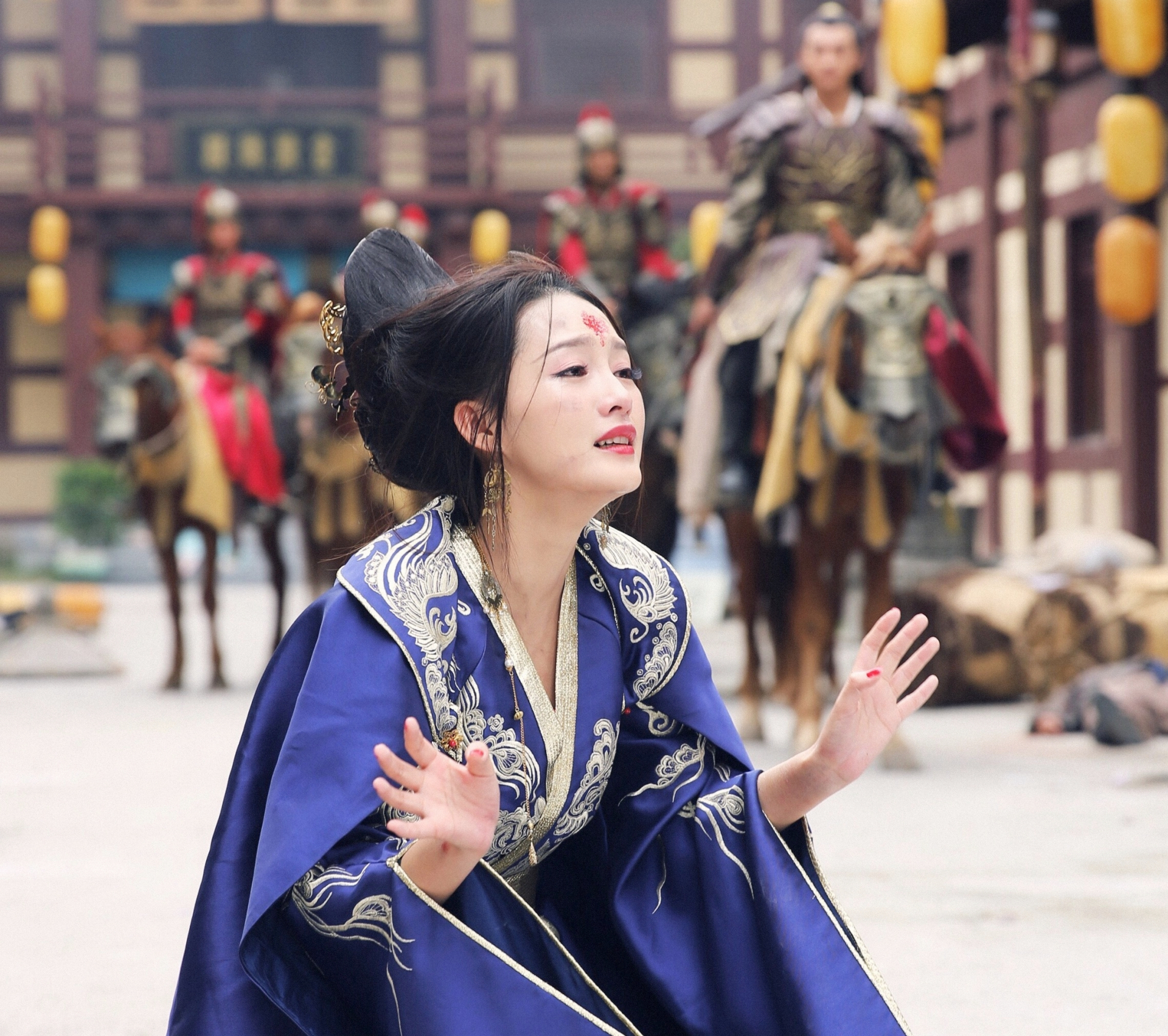 Trong khi Lý Thấm khiến khán giả không cầm được nước mắt.