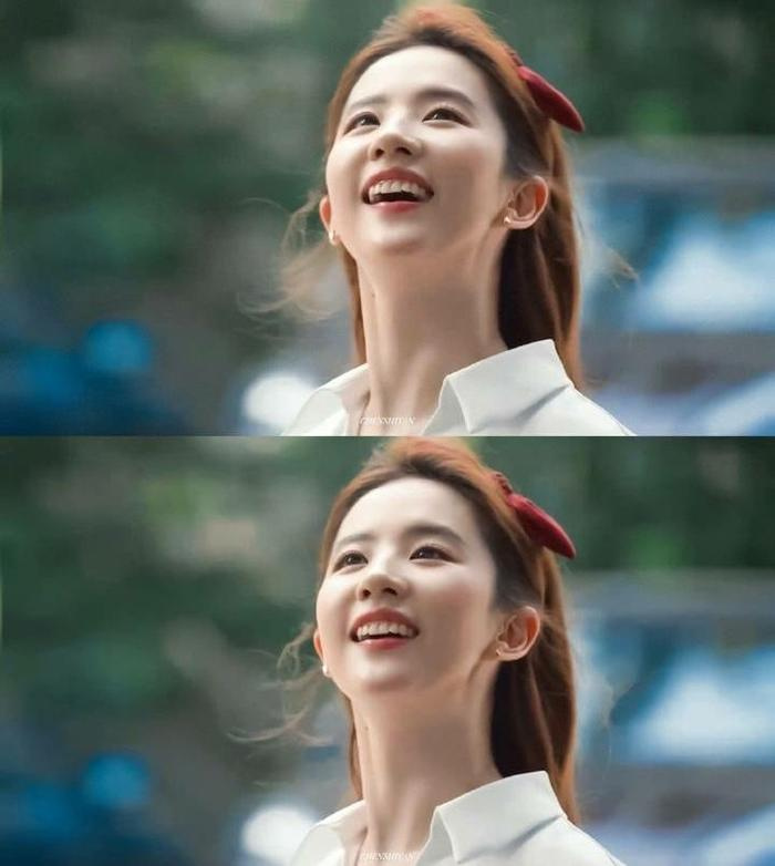 Trên đời có duy nhất 1 người cười hở lợi vẫn đẹp khủng khiếp, đẻ sớm 1.000 năm thì giai nhân thời cổ đều phải làm nền