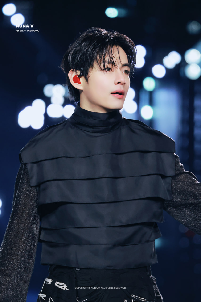 Mưa như trút nước cũng không thể 