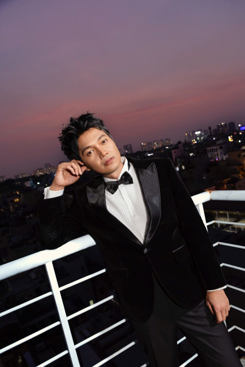 Quang Tuấn là một gương mặt quen thuộc và được bảo chứng về thực lực diễn xuất trong làng giải trí Việt (Ảnh:FBNV)