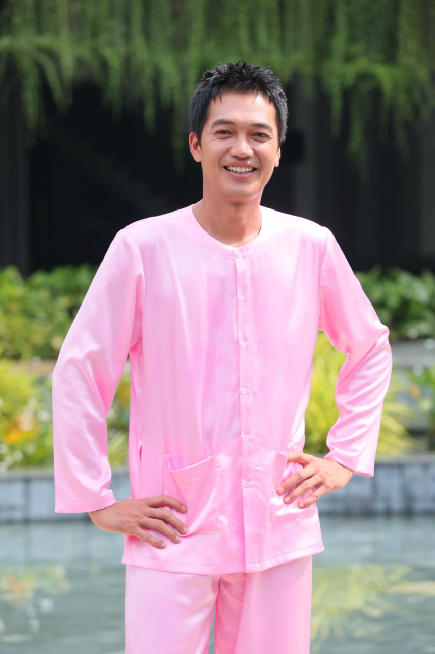 Những màn cover  phá hit của Quang Tuấn dần trở thành thương hiệu cá nhân của anh (Ảnh:FBNV)