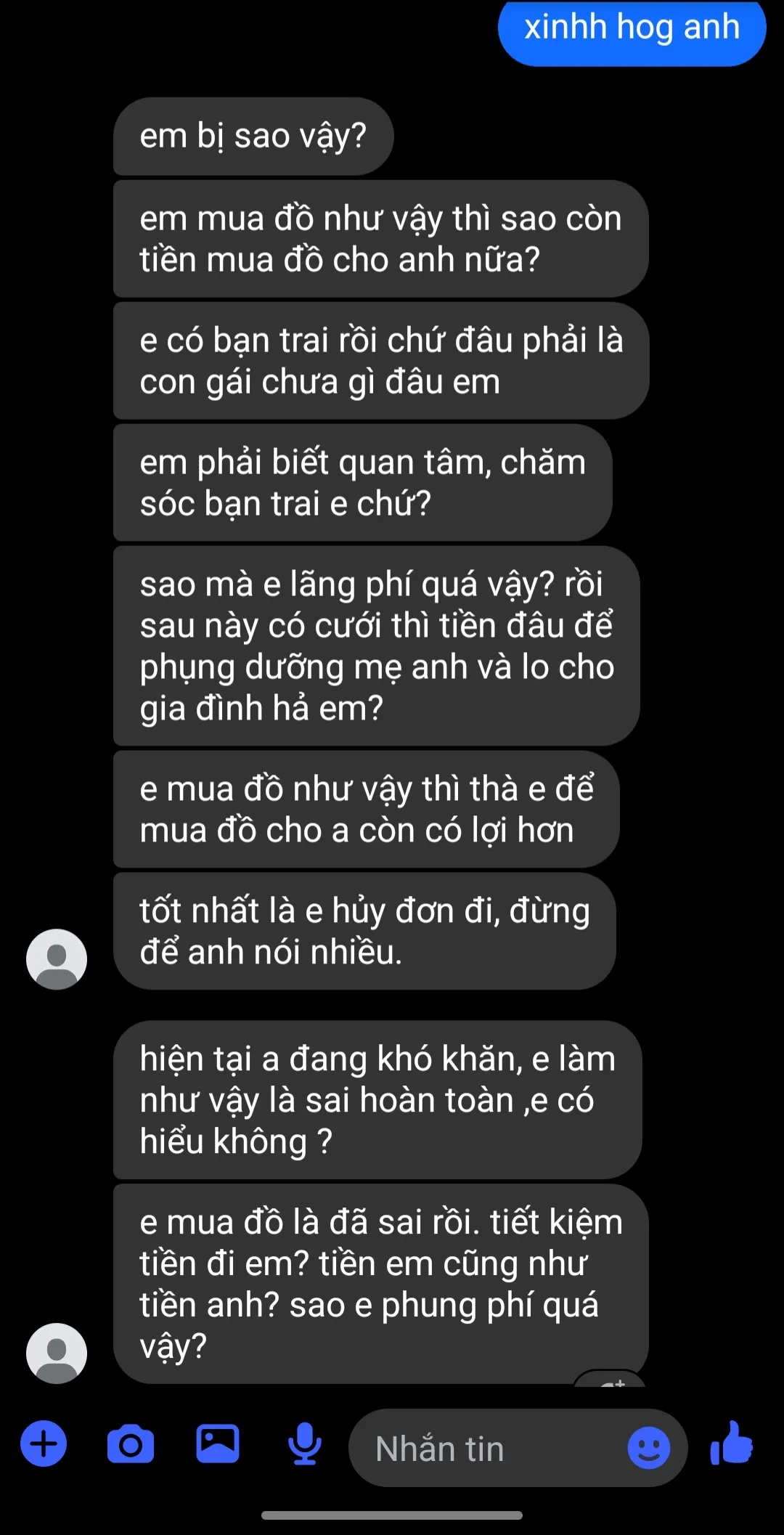 Loạt tin nhắn dồn dập của chàng trai