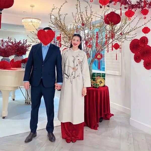   Chồng của Phạm hương là doanh nhân Bobby Trần. Ảnh: FBNV  