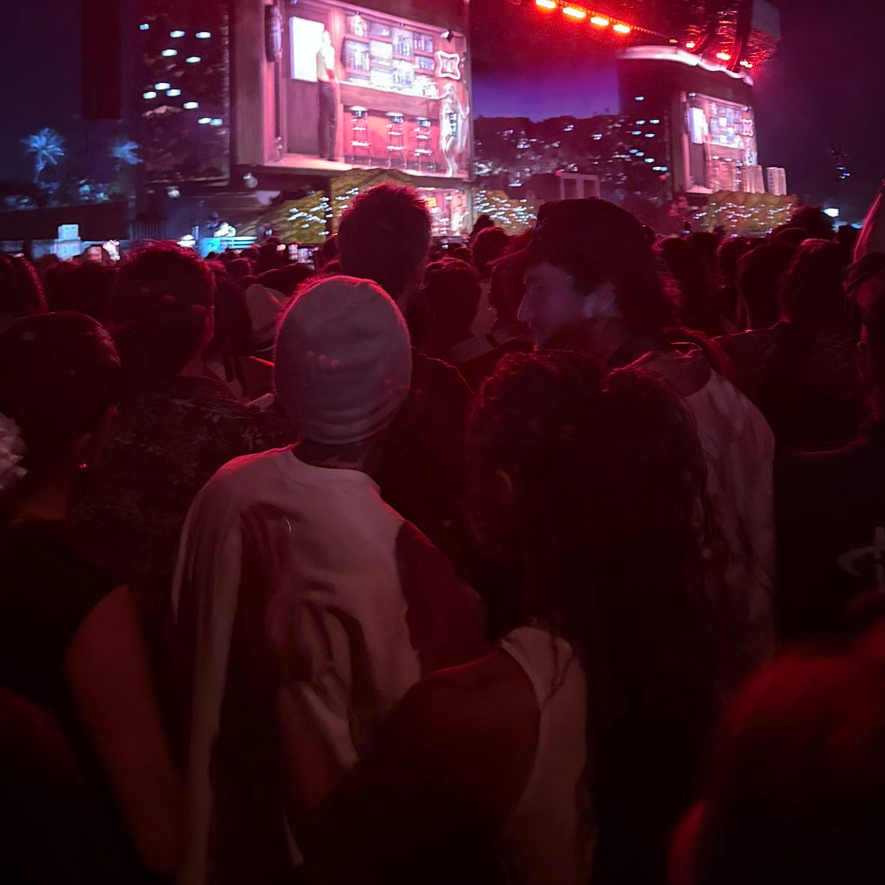 Điều này khiến fan càng thêm phẫn nộ. Ảnh: X