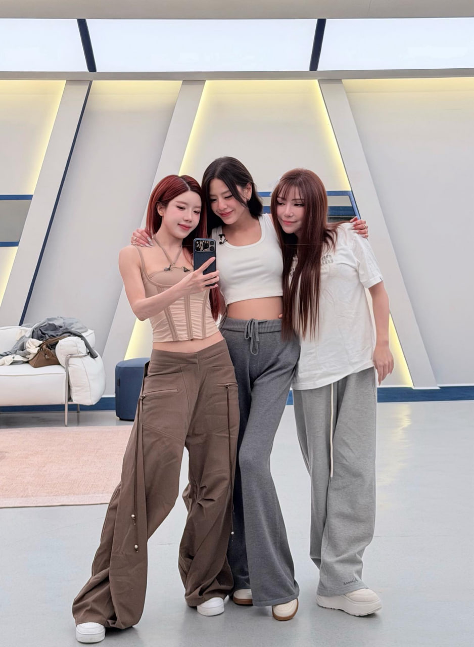 Trong những ngày qua, tình thế của Trang Pháp tại chương trình liên tục trở thành chủ đề bàn tán sôi nổi (Ảnh:FBNV)