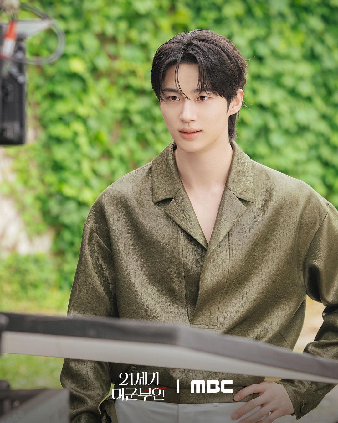 Nhiều người đánh giá anh chỉ có ngoại hình