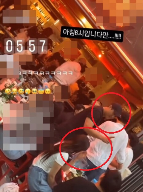 Hình ảnh chồng Jiyeon tiệc tùng thâu đêm bên bạn bè và 1 cô gái lạ mặt gây xôn xao cõi mạng. Ảnh: KoreaBoo. 