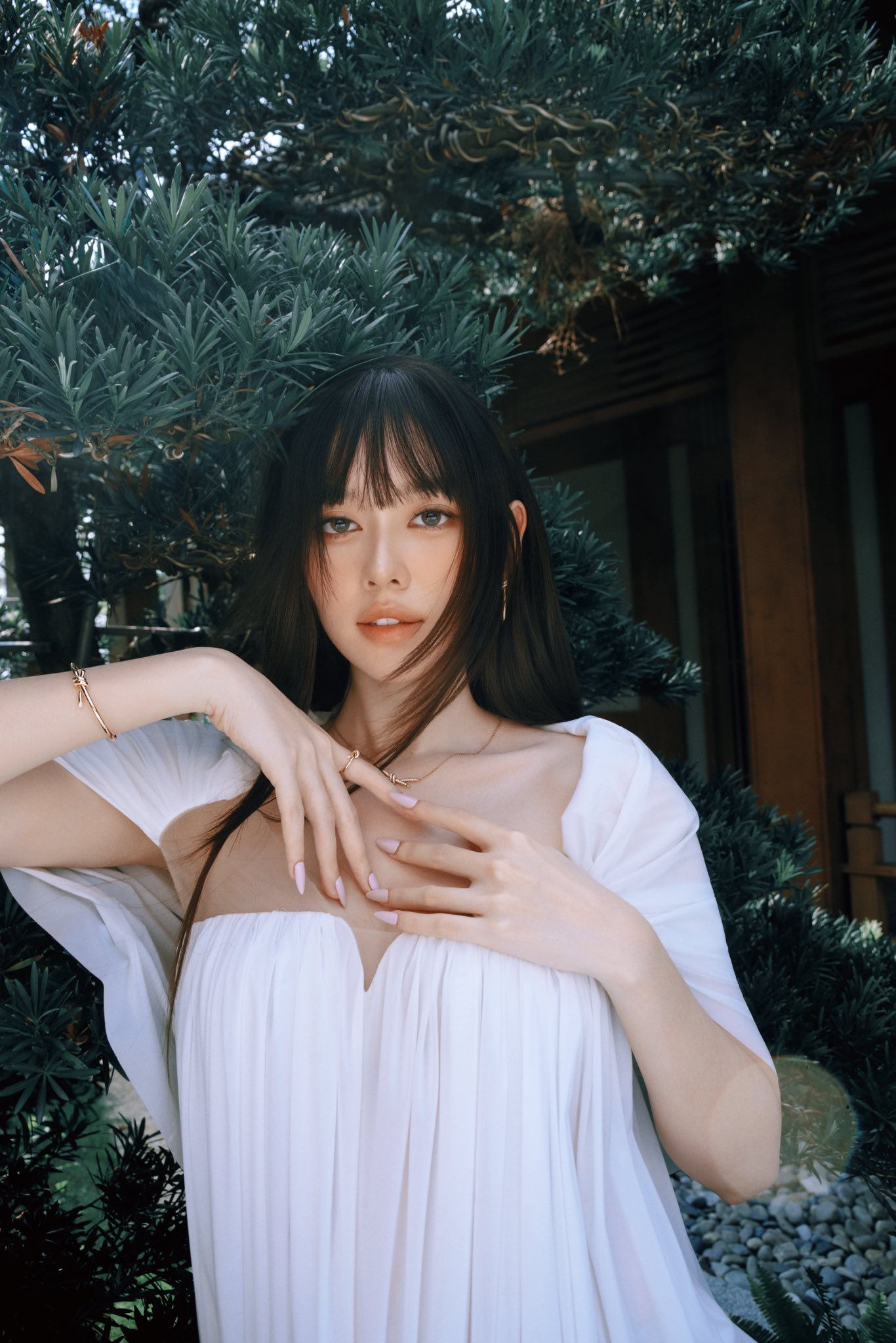 Mỹ nhân đứng kế Tiểu Vy - Thanh Thủy nhưng không bị lép vế: Kết hôn năm 20 tuổi, mẹ bỉm 1 con mà visual thăng hạng