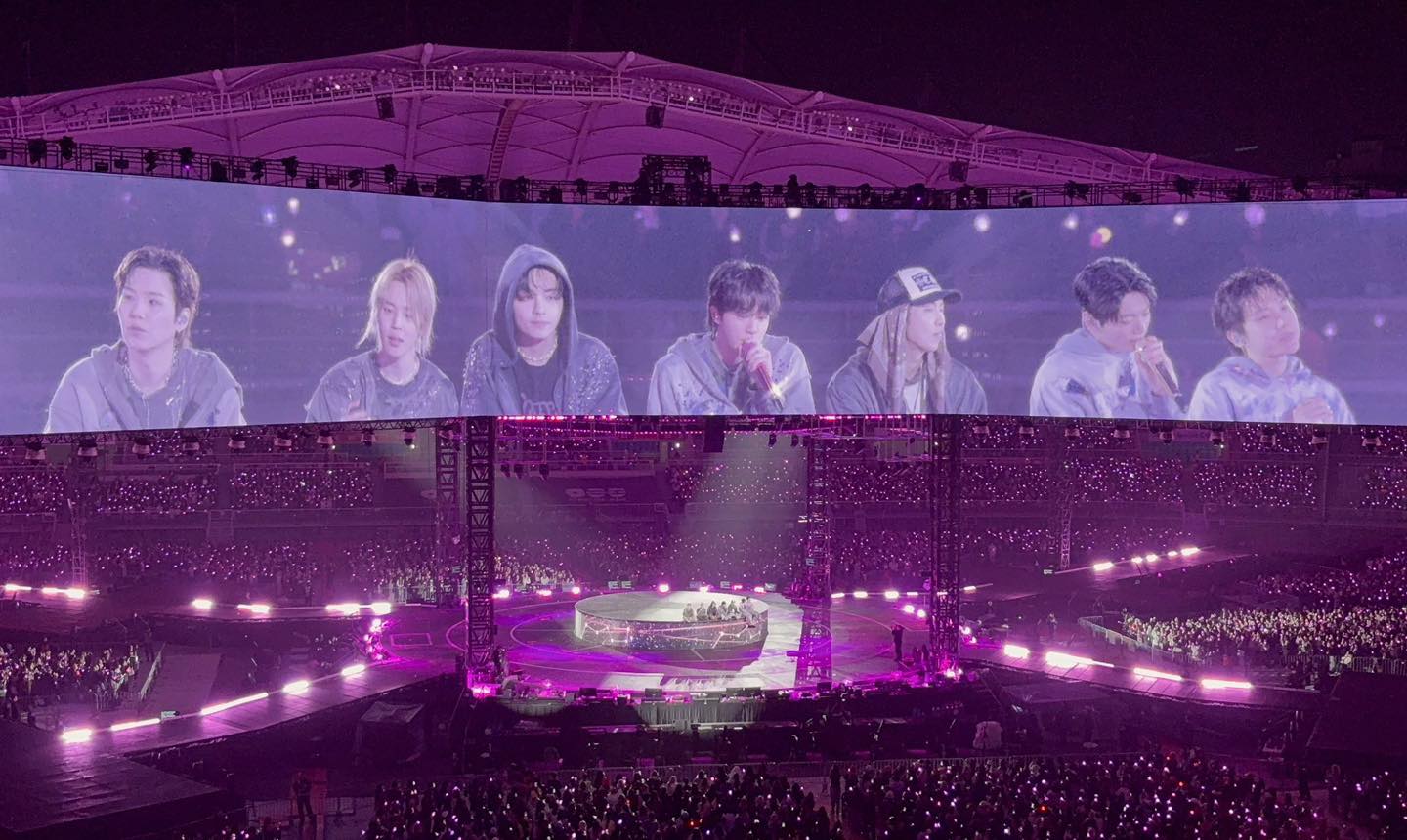 BTS có chuỗi concert cực thành công và nhiều cảm xúc để mở màn cho world tour ARIRANG