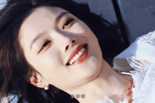 Cảnh khóc xứng đáng được phong thần của Kim Yoo Jung