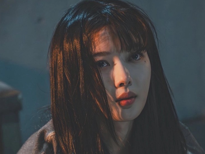 Uất ức thay cho Kim Yoo Jung: Bao nhiêu công sức tan thành mây khói, đọc tin mà tưởng Cá tháng 4