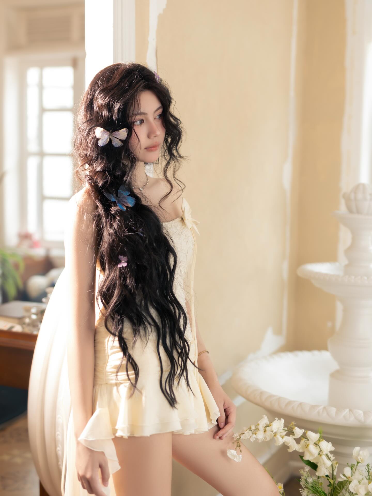 Hạt Dẻ được nhận xét là xinh đẹp kiểu cá tính, sắc sảo