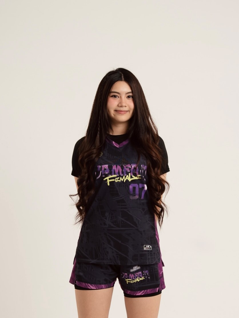 Hạt Dẻ so với Lọ Lem: Càng ngày càng khác biệt