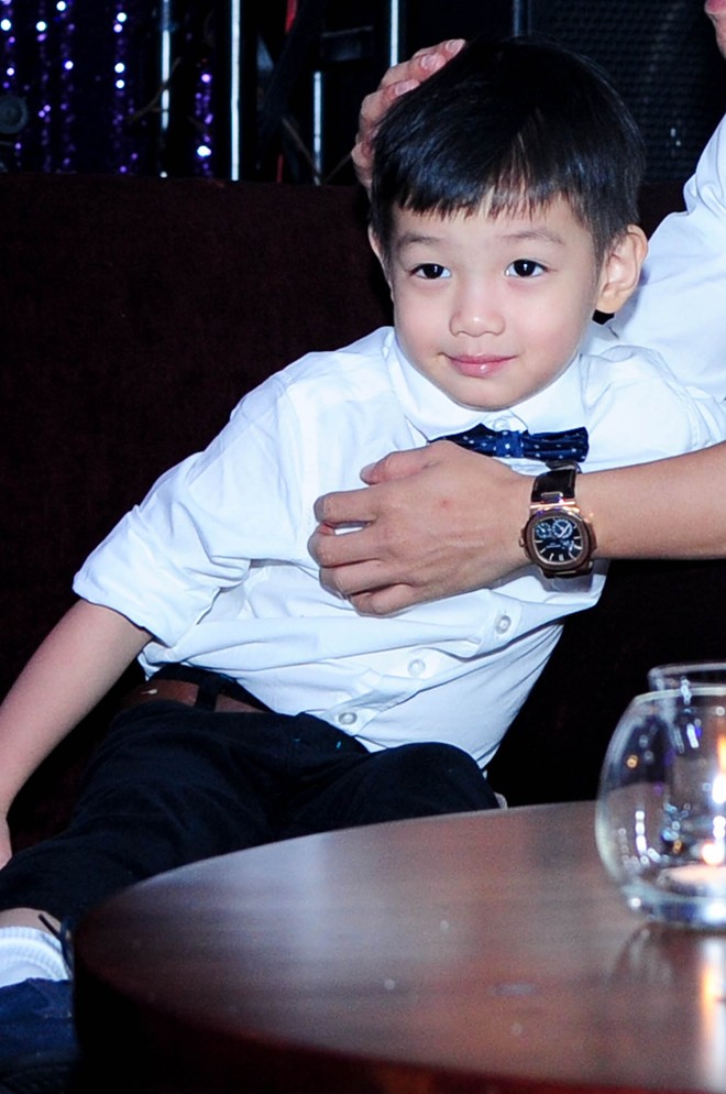 Nét bụ bẫm đáng yêu của Subeo lúc bé