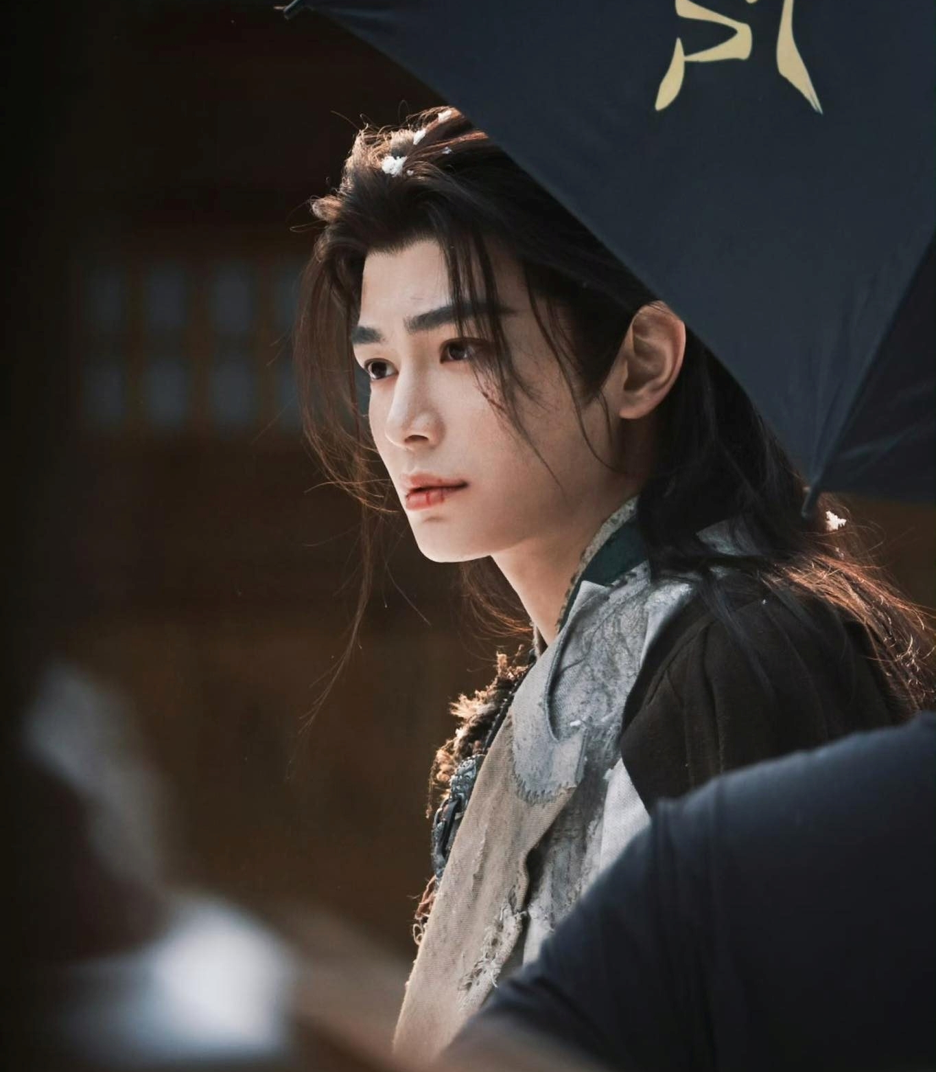 Đinh Vũ Hề nếu chỉnh sửa ảnh kỹ lưỡng nhìn sẽ nam tính cuốn hút hơn