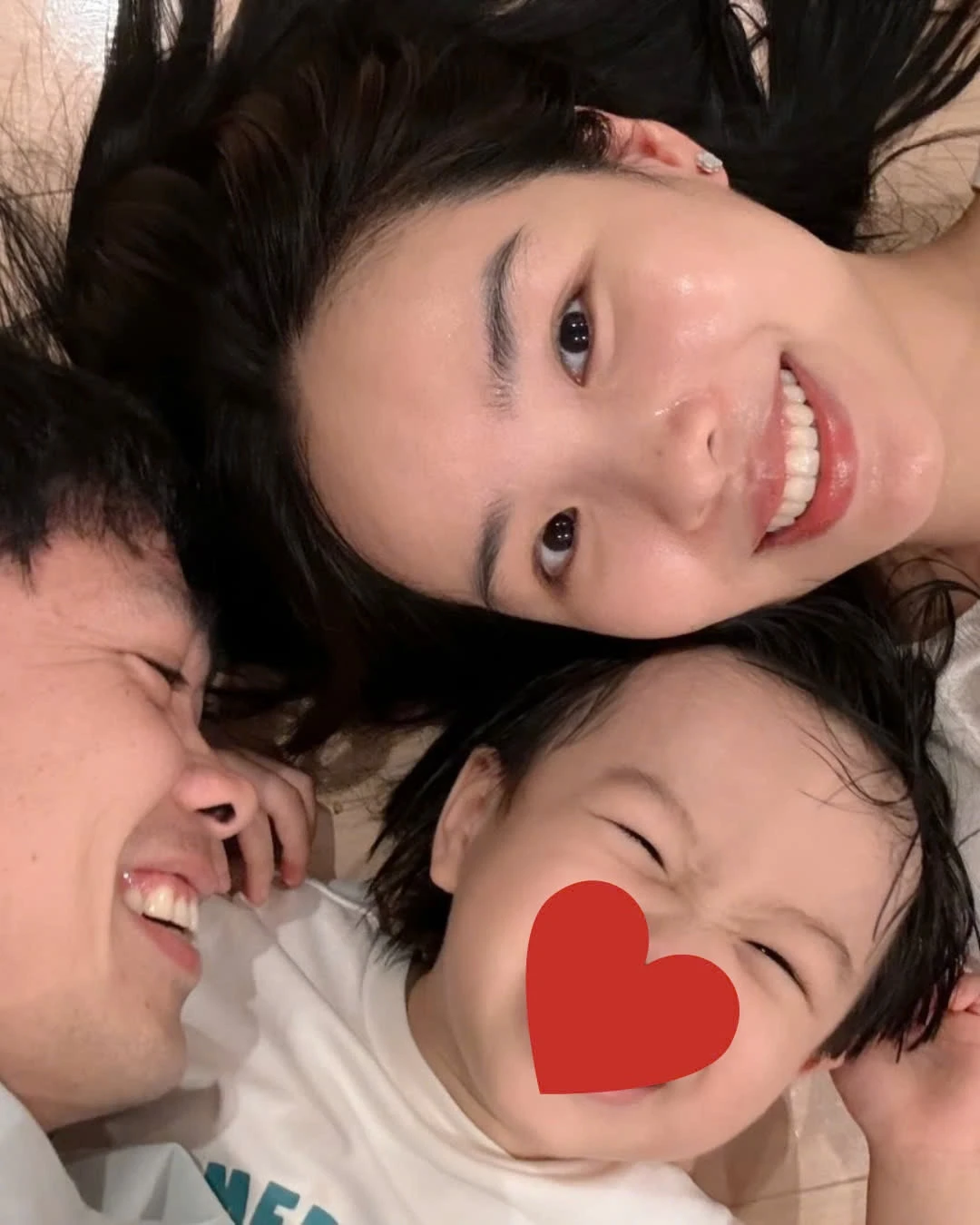 Những lần hiếm hoi đăng ảnh công khai của vợ chồng Công Phượng