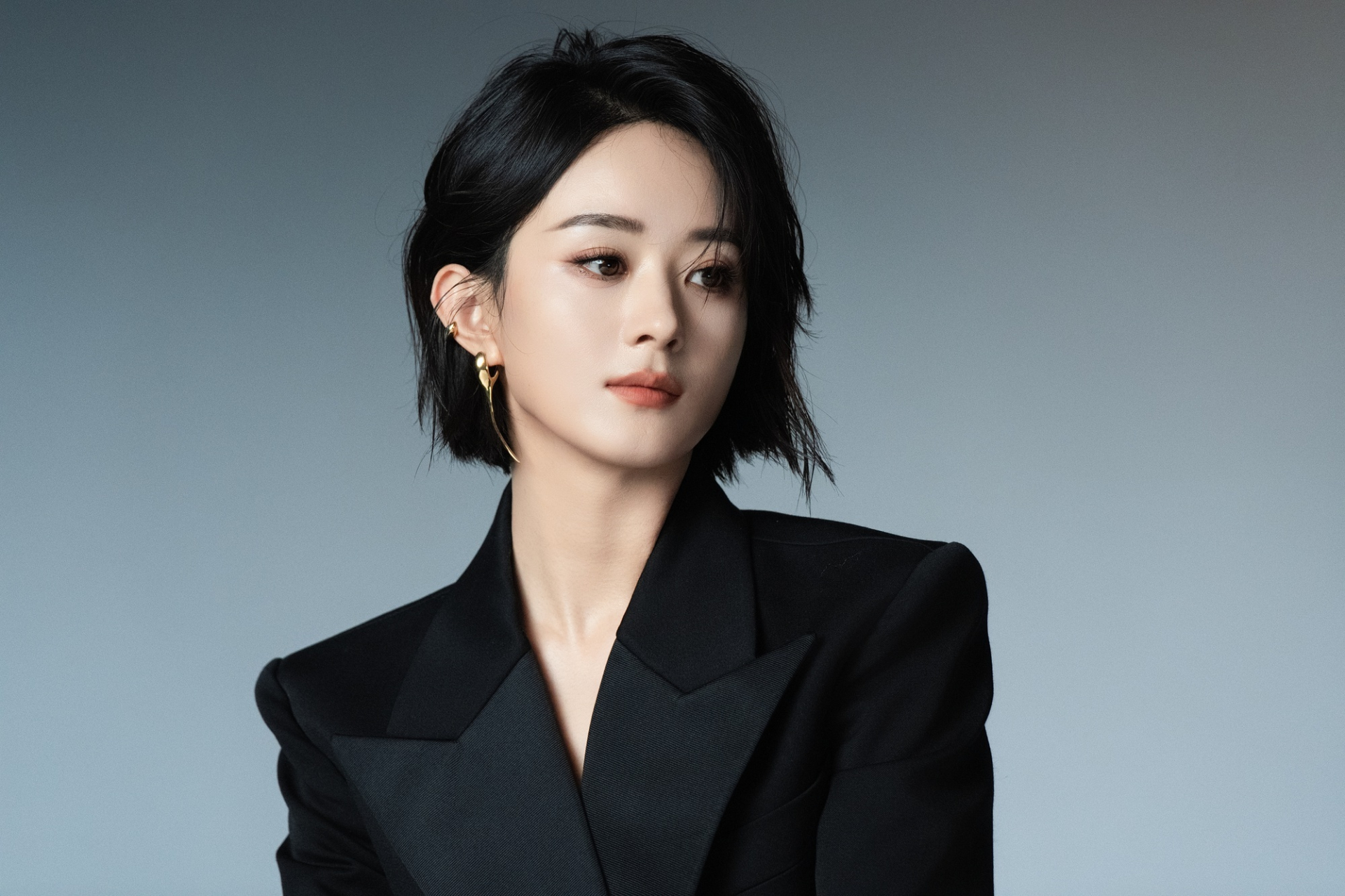 Triệu Lệ Dĩnh cũng 