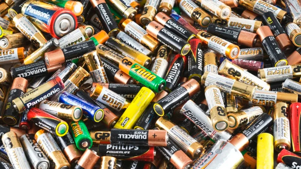 Tủ lạnh không chứa được “cả thế giới”, đặc biệt là 8 thứ ĐẠI KỴ này