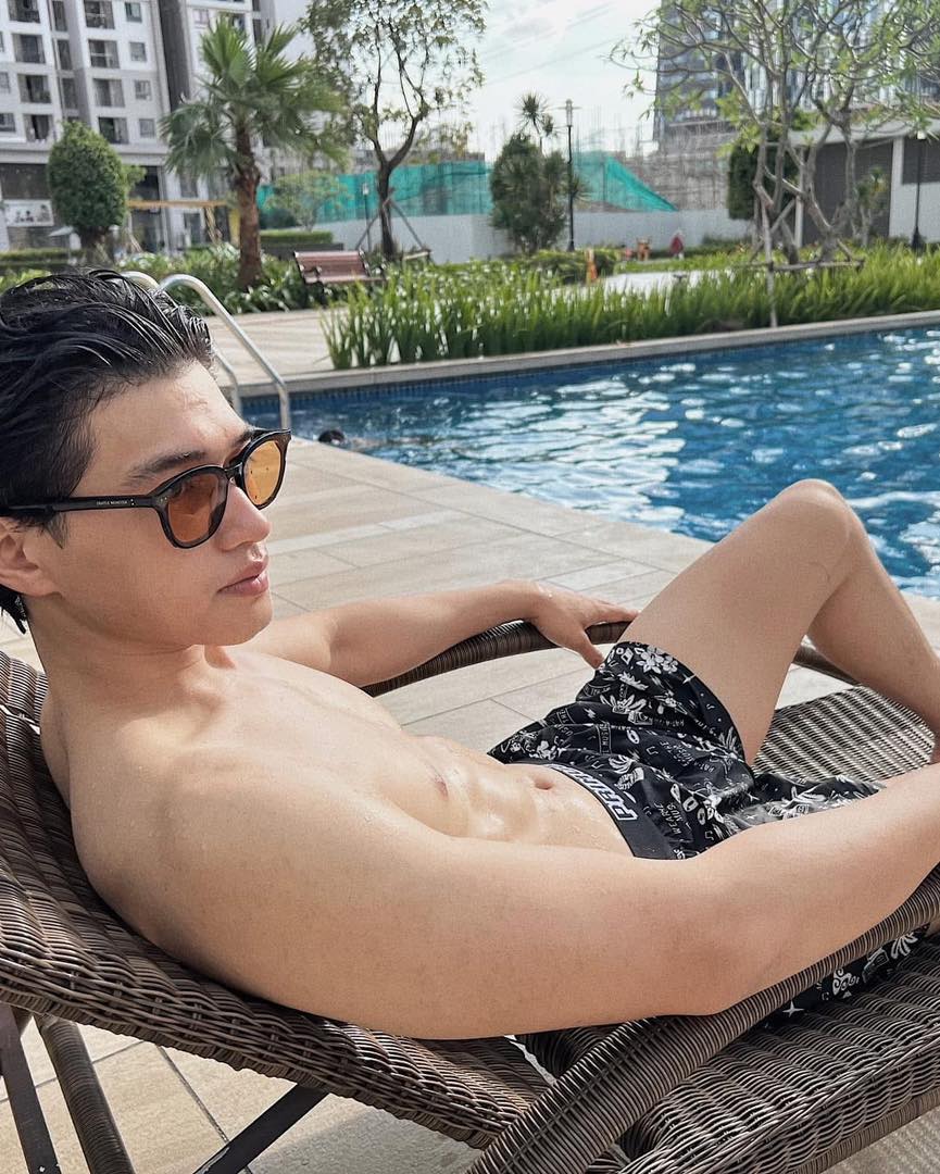 5 gương mặt nam nổi bật của Vbiz đọ body: Visual và vóc dáng đều “ghi điểm”