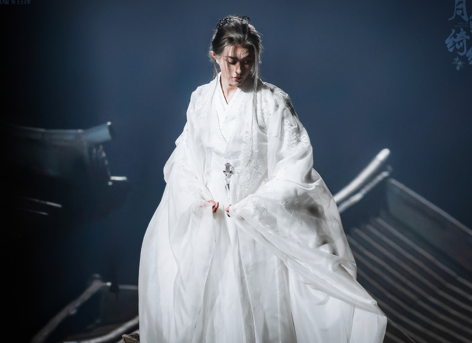 Trong số khác diễn viên trẻ hiện tại, Điền Gia Thụy là một trong số ít người rất chú ý đến cử chỉ dáng điệu khi đóng cổ trang và có phong thái chuẩn mực