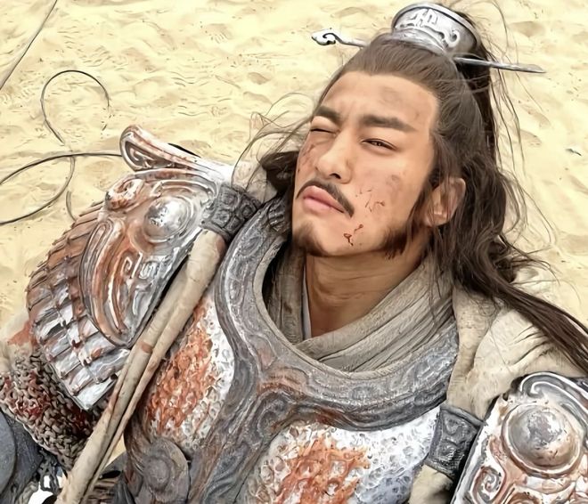 Hà Nhuận Đông nổi lên như một hiện tượng trên MXH từ Trung sang Việt (Ảnh: Sohu).