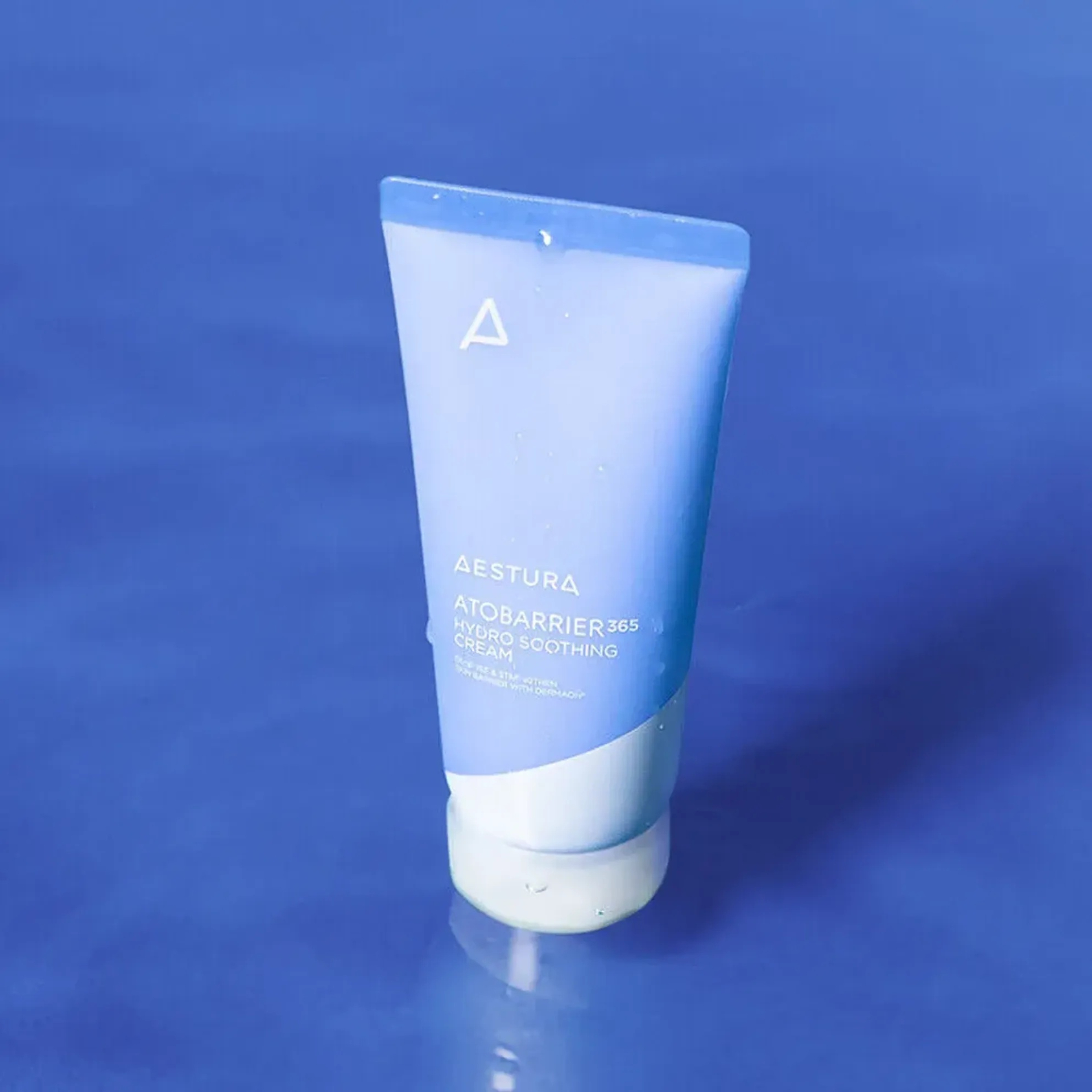 Trời càng nóng, skincare càng nên tối giản: Đây là 5 bước giúp da vẫn mướt mát cả ngày dài