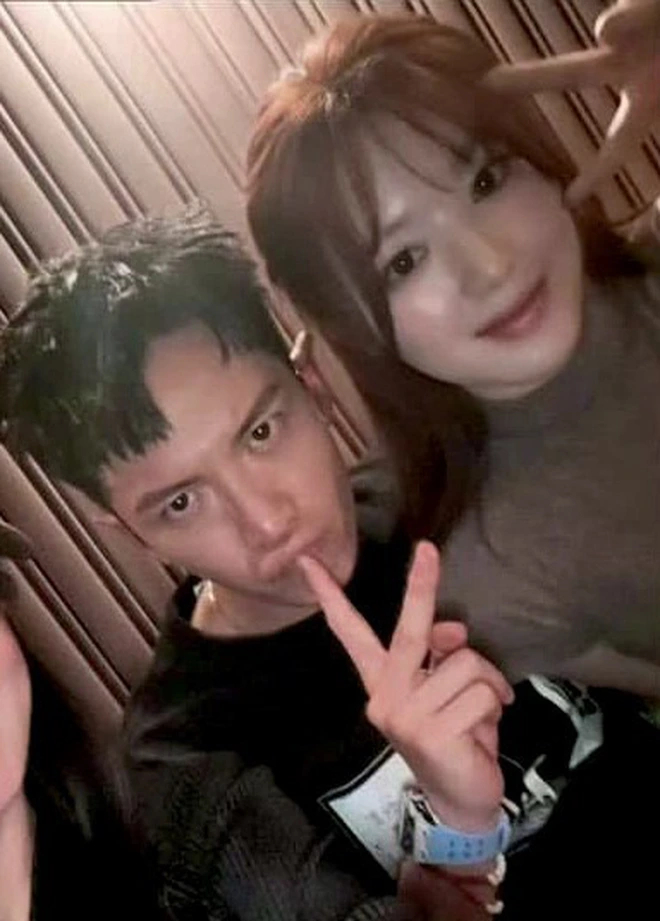 Shuhua dự tiệc riêng tư của Kha Chấn Đông. Ảnh: Weibo