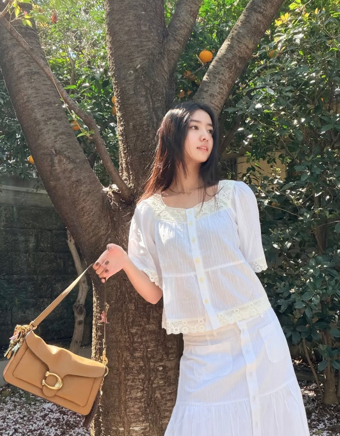   Vừa thừa hưởng hết mọi nét đẹp của bố mẹ và ngày càng trổ sắc theo thời gian, Koki thực sự đầy tiềm năng để trở thành đại mỹ nhân của châu Á. Ảnh: Instagram  