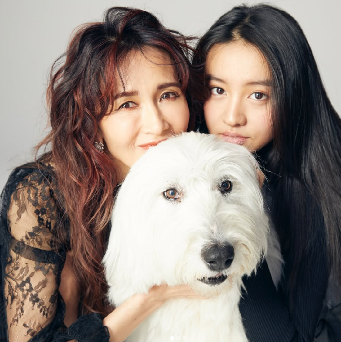  Koki và mẹ. Ảnh: Instagram