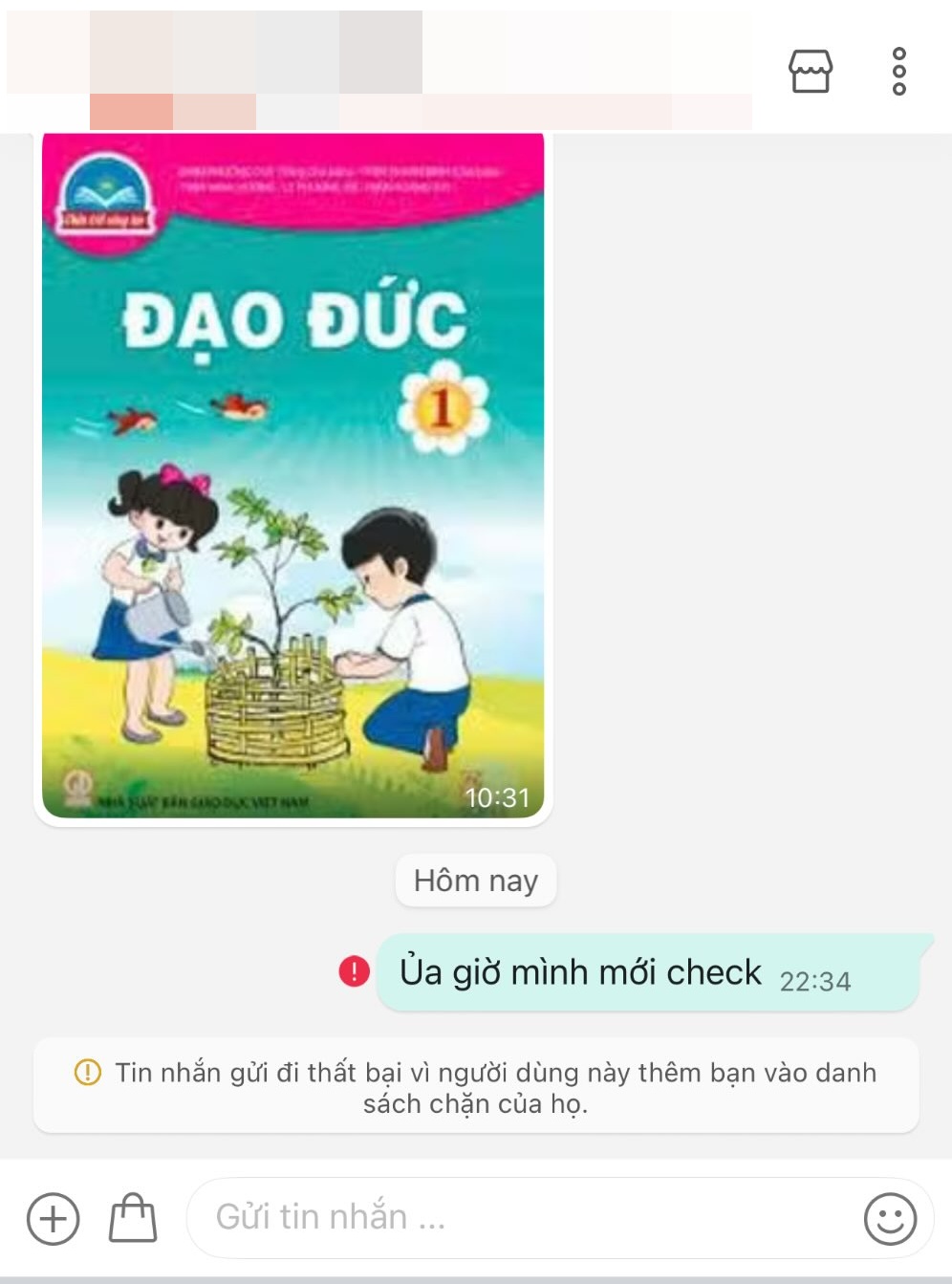 Tin nhắn phía shop bày tỏ về việc gửi nhầm nhưng chưa được phản hồi đã gửi sách đạo đức cho khách hàng