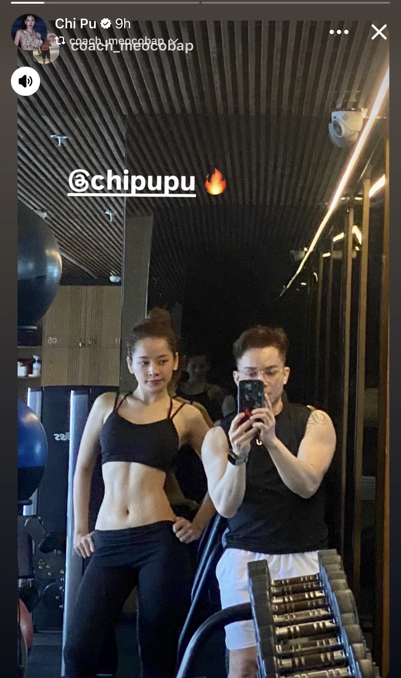 Vòng eo nét đến